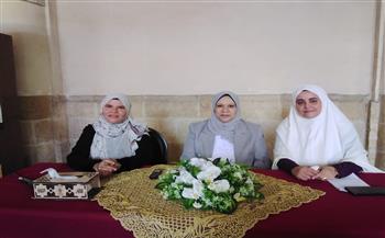 ملتقى المرأة بالجامع الأزهر يؤكد أهمية الأم في تنشئة جيل صالح