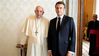 الرئيس الفرنسي يستعد لحضور قداس البابا فرنسيس في مارسيليا