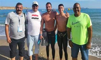 العمراوى يفوز بذهبية سباحة الزعانف المزدوجة ورضوان الفضية فى دورة ألعاب المتوسط