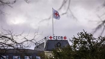 الصليب الأحمر يعرض الوساطة بين روسيا وأوكرانيا بشأن تبادل الأسرى 