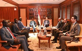 وزير الري ونظيره الجنوب سودانى يترأسان اجتماع اللجنة الفنية بين القاهرة وجوبا