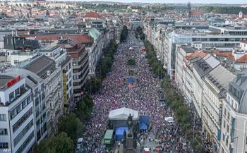 التشيكيون يتظاهرون ضد الحكومة لاهتمامها بأوكرانيا أكثر منهم