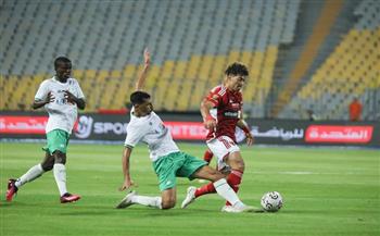 باهر المحمدي يحصل على أول طرد في الموسم الجديد للدوري 