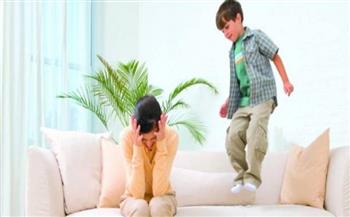 استشارية نفسية توضح طرق التعامل مع الطفل كثير الحركة