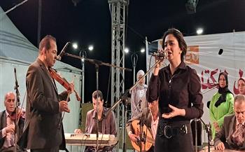 «محمد عبد الوهاب للموسيقى العربية».. تقدم باقة من الأغاني الطربية في معرض السويس