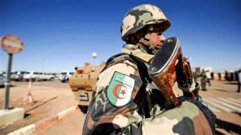 الجيش الجزائري: ضبط 6 عناصر دعم للجماعات الإرهابية و84 مهاجرًا غير شرعيًا