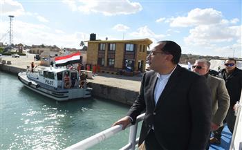 «مدبولي» يتفقد أعمال التطوير بميناء نويبع البحري