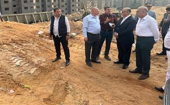 محافظ القاهرة يتفقد مشروع شمال الحرفيين بحي منشأة ناصر