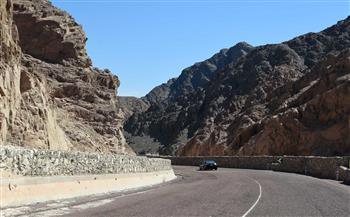 رئيس الوزراء يتفقد طرق ومنشآت ومخيمات سياحية فى جنوب سيناء 