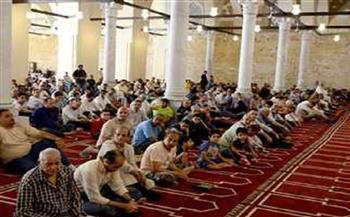 حال النبي صلى الله عليه وسلم مع أصحابه.. نص موضوع خطبة الجمعة اليوم