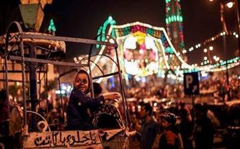 مظاهر احتفالات المصريين بالمولد النبوي الشريف.. العروسة والحصان أساس فرحة الأطفال