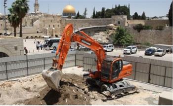«القدس للدراسات»: الحفريات الإسرائيلية تهدد أساس المسجد الأقصى  
