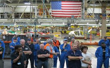 تأثير إضراب عمال صناعة السيارات في الولايات المتحدة يطال الشركات الموردة