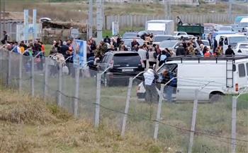 أذربيجان تبحث عن أشخاص بين لاجئي ناجورنو كراباخ تتهمهم بارتكاب «جرائم حرب» 