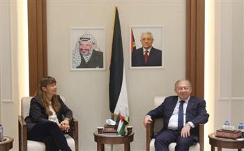 وزارة الاقتصاد الفلسطينية والبنك الأوروبي يبحثان التعاون المشترك