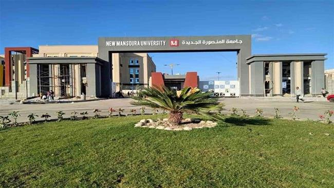 10 سنوات من الإنجازات.. جامعات جديدة وطفرة بالتعليم العالي في عهد السيسي