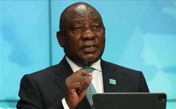رئيس جنوب إفريقيا ينفي صحة ادعاءات إرسال أسلحة عسكرية إلى روسيا