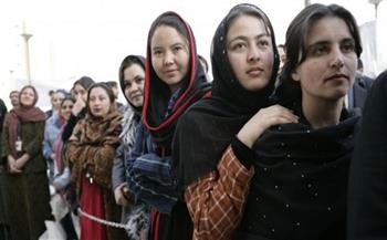 فرنسا تستقبل اليوم 5 أفغانيات مهددات من طالبان