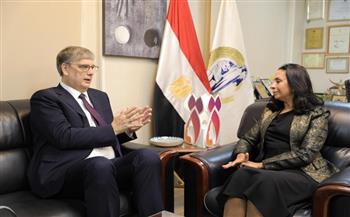 مايا مرسي تستقبل سفير هولندا بالقاهرة لبحث التعاون بين الجانبين