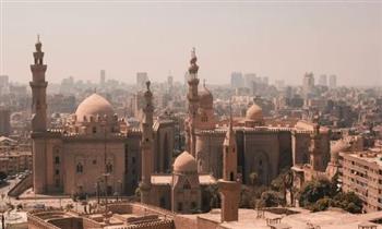 أستاذ آثار إسلامية يكشف حقيقة هدم مقابر القاهرة التاريخية