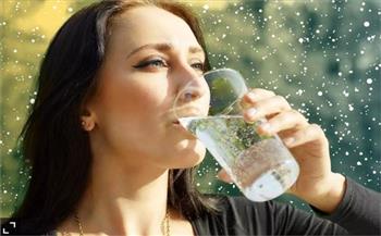 خبيرة تغذية روسية : هذا ما يحدث لجسمك عندما لا تشرب كمية كافية من الماء