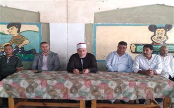 رئيس منطقة البحر الأحمر الأزهرية يجتمع بمعلمى ومعلمات «الغردقة النموذجي الإبتدائي»