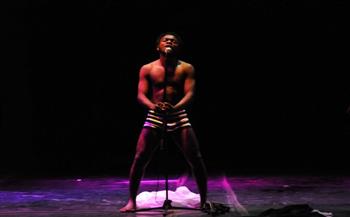 مهرجان المسرح التجريبي 2023 | نيكي باديري.. عرض إفريقي يناقش السلطة الذكورية