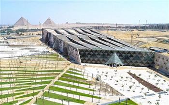 محافظ الجيزة يتفقد أعمال التطوير المحيطة بالمنطقة الأثرية والمتحف المصري