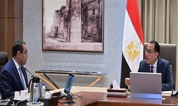 رئيس الوزراء يوجه بسرعة دراسة دمج تسليم مرحلتين من وحدات زهرة العاصمة