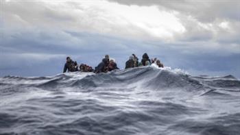 إنقاذ 18 مهاجرًا وانتشال جثتين قبالة سواحل جزيرة "ليسبوس" اليونانية