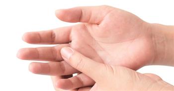 في الشتاء تعرف على أعراض  تورم الأصابع وعلامات الخطر