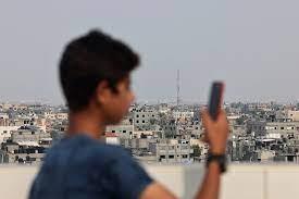 انقطاع كامل لخدمات الاتصالات والإنترنت في قطاع غزة