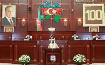 البرلمان الأذري يوصي بقطع العلاقات مع فرنسا وفرض عقوبات عليها