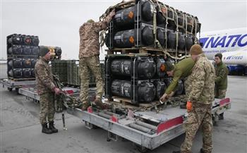 فرنسا تعلن عن استعدادها إمداد أوكرانيا بشحنات إضافية من الأسلحة والذخائر