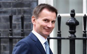 وزير الخزانة البريطاني يؤكد إمكانية خفض الضرائب الشخصية مارس المقبل