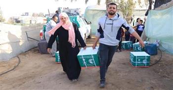 «الملك سلمان للإغاثة» يواصل توزيع مساعداته الإنسانية على المتضررين في غزة