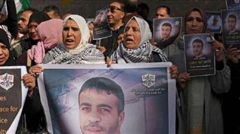 مؤسسة فلسطينية: إسرائيل تحتجز جثامين 450 شهيدا من الضفة وغزة 
