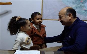 رئيس مدينة القصير يستقبل براعم روضة أطفال مدرسة أبو بكر الصديق الابتدائية 