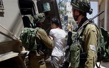 اعتقال 22 فلسطينيا في الضفة الغربية