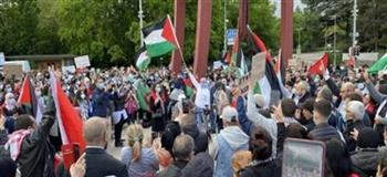 الجاليات العربية في النمسا تتظاهرون في وسط فيينا تضامنا مع غزة