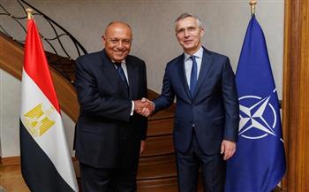 وزير الخارجية يبحث مع سكرتير عام الناتو جهود تدشين برنامج الشراكة بين الجانبين