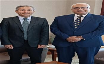 وزير الخارجية السنغافوري يبحث مع سفير مصر العلاقات الثنائية بين البلدين