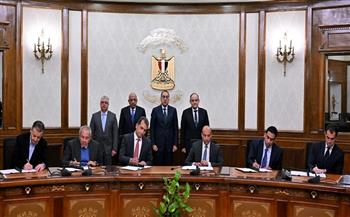 رئيس الوزراء يشهد توقيع 5 اتفاقيات للشراكة بين «اقتصادية قناة السويس» وعدد من الشركات 