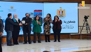 وزيرة التضامن تكرم «جزويت القاهرة» لدورها في تنمية الوعي الوطني