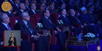 الرئيس السيسي يشهد عرضا غنائيا خلال احتفالية الذكرى الـ 72 لعيد الشرطة