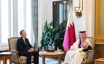 رئيس مجلس الوزراء القطري يستقبل وزير الخارجية البريطاني