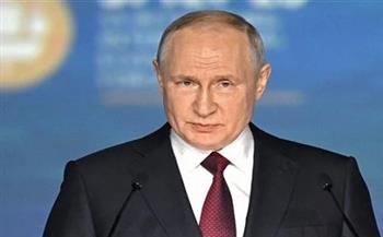 خبير شئون روسية يكشف دلالة زيارة بوتين لكالينجراد «فيديو»
