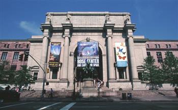 متحف نيويورك للتاريخ الطبيعي يغلق قسم معروضات السكان الأصليين