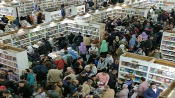 مسؤولون ثقافيون عرب : معرض القاهرة للكتاب سبيل لتعزيز التعاون الثقافي بين الدول