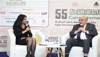السفير المصري بالنرويج عمرو رمضان يروي ذكرياته الدبلوماسية في معرض الكتاب